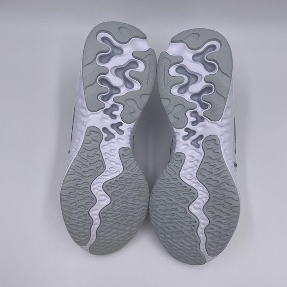Nike Renew Run Womens Shoes - Picture 8 of 8